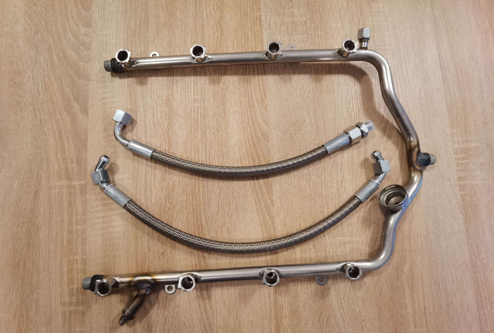 Looped Fuel Rail Mercedes M113K 55 AMG Kompressor + Returning Core - Image 4