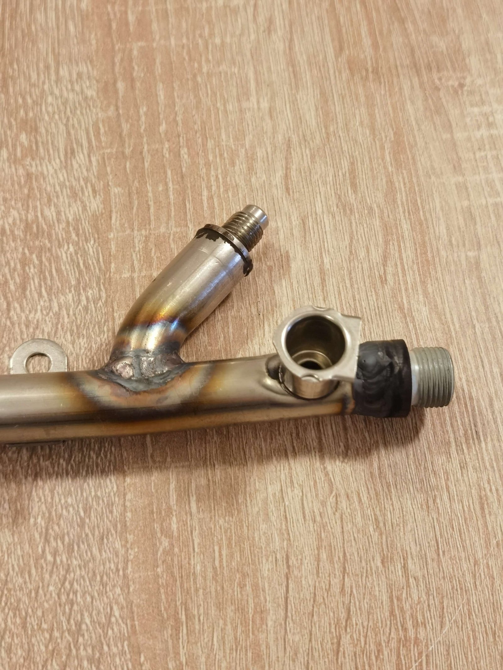 Looped Fuel Rail Mercedes M113K 55 AMG Kompressor + Returning Core - Image 8