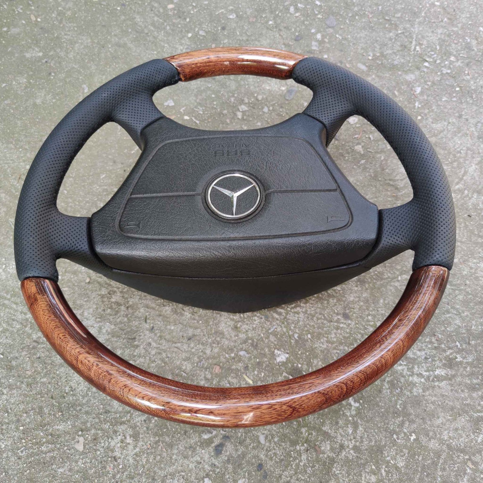 Mercedes R129 W124 W202 W210 W140 Wood Steering wheel with Perforated Leather - Image 5